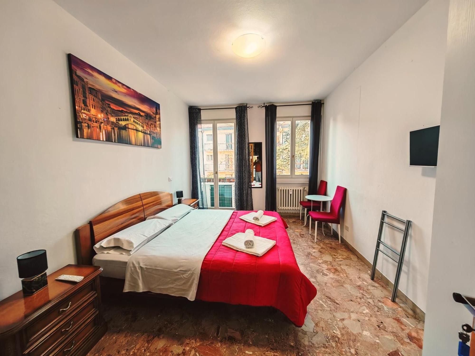 Goldmine Guest House 2 Venedig Værelse billede