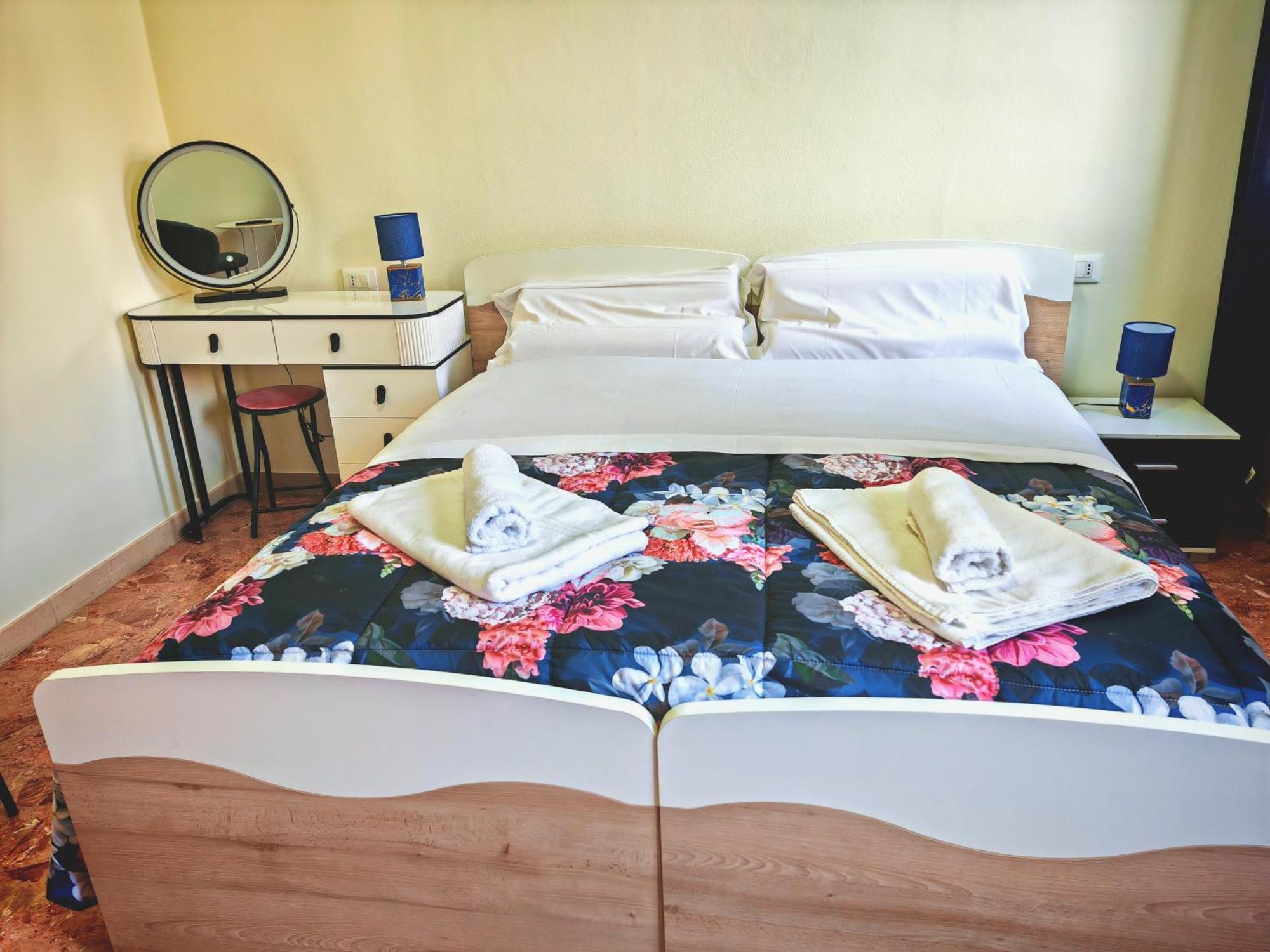 Goldmine Guest House 2 Venedig Værelse billede